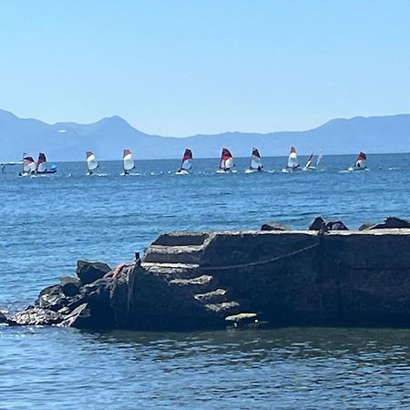 La Casetta Con La Spiaggia Νάπολη Εξωτερικό φωτογραφία